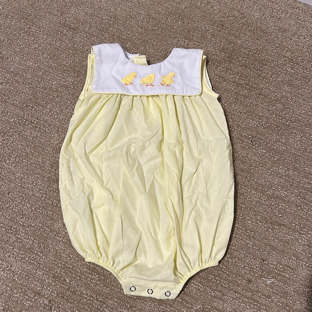New never worn, bumble w ducks